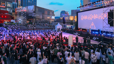 Is Indie Cinema Shifting Away from Traditional Filmmaking Platforms?